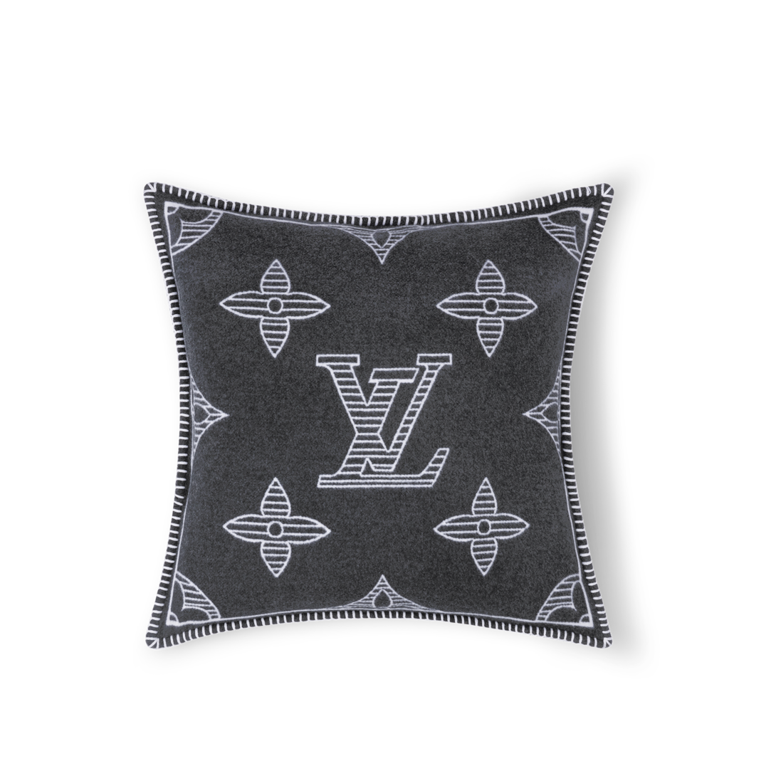 Monogram Shadow Cushion S00 - Men - Accessories | LOUIS VUITTON ®